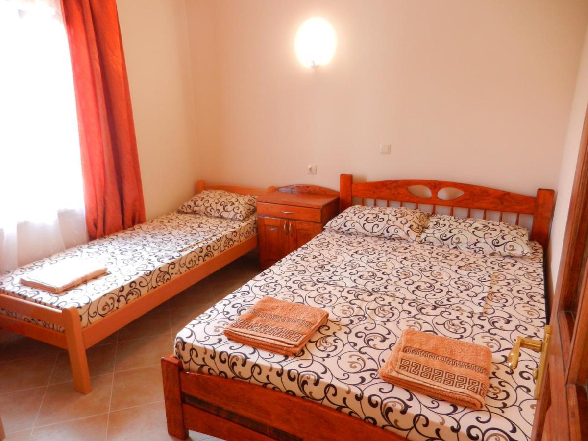 Guest House Villa Leonardo Herceg Novi Exteriér fotografie
